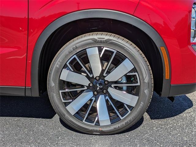 new 2025 Mitsubishi Outlander car, priced at $40,350