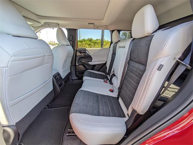 new 2025 Mitsubishi Outlander car, priced at $40,350