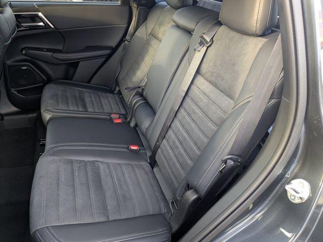 new 2026 Mitsubishi Outlander car, priced at $35,430