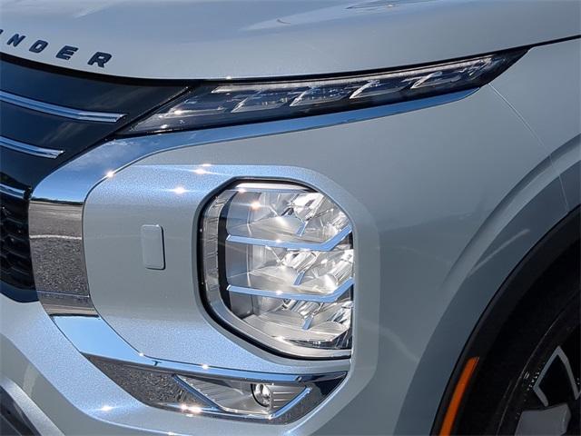 new 2026 Mitsubishi Outlander car, priced at $41,317