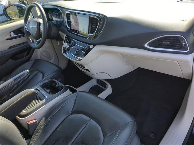 used 2024 Chrysler Pacifica car, priced at $23,516