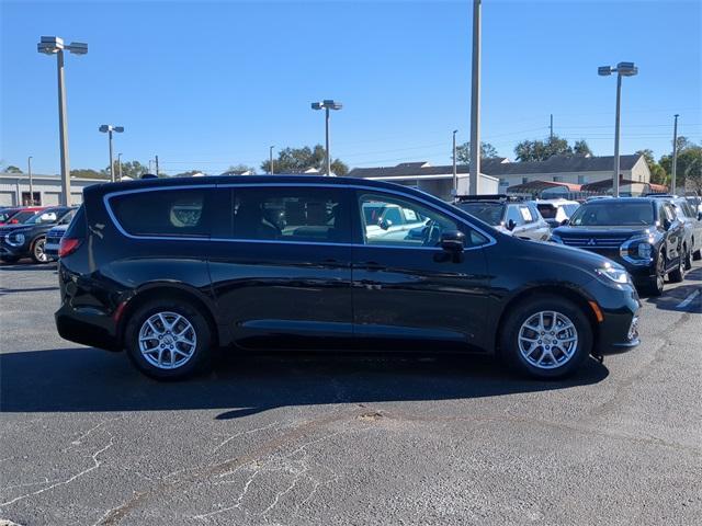 used 2024 Chrysler Pacifica car, priced at $23,516