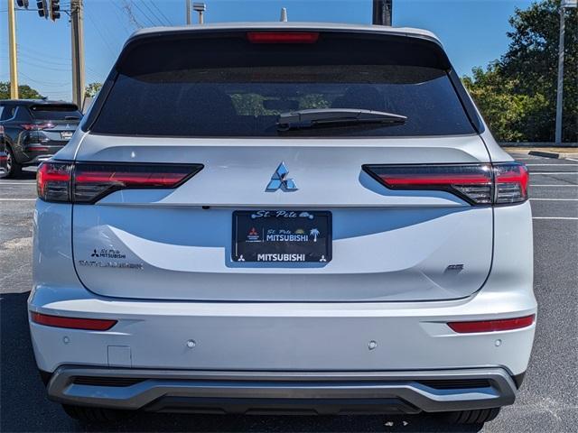 new 2025 Mitsubishi Outlander car, priced at $40,350