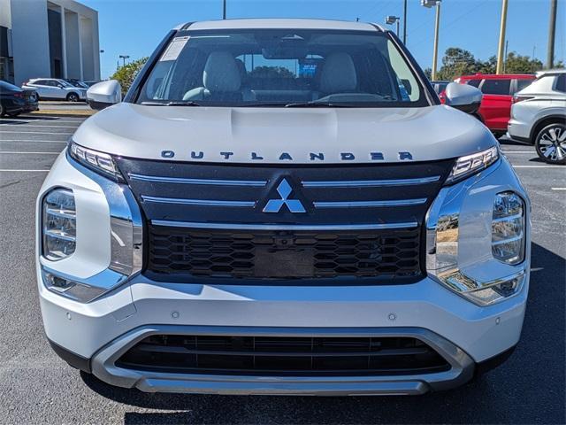 new 2025 Mitsubishi Outlander car, priced at $40,350