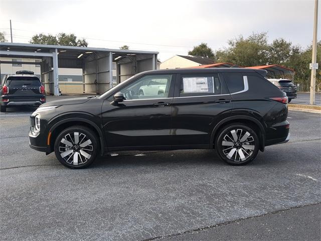 new 2025 Mitsubishi Outlander car, priced at $40,290