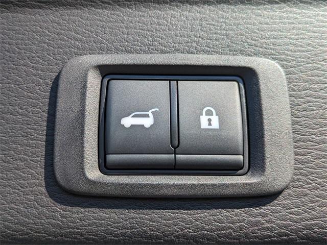 new 2025 Mitsubishi Outlander car, priced at $40,350