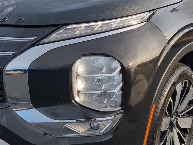 new 2025 Mitsubishi Outlander car, priced at $40,240