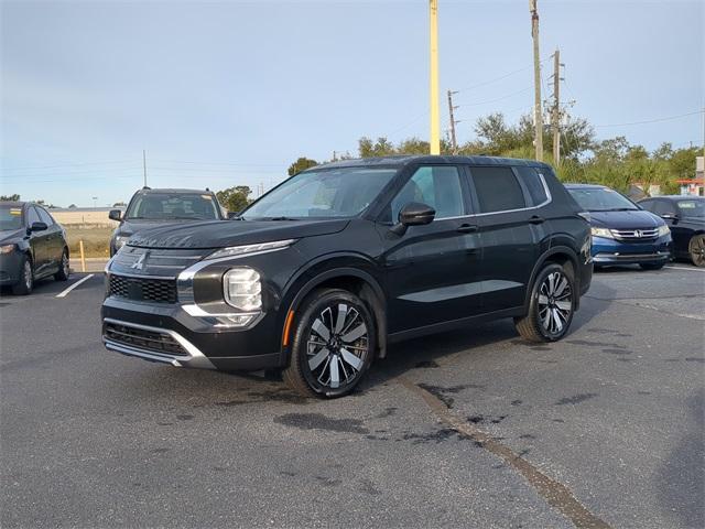 new 2025 Mitsubishi Outlander car, priced at $40,240