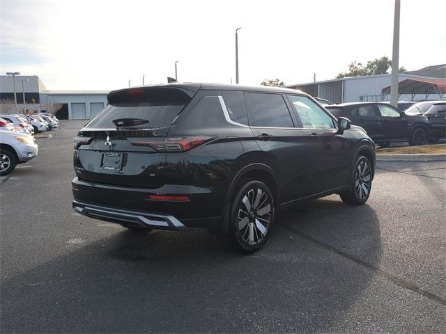 new 2025 Mitsubishi Outlander car, priced at $40,240