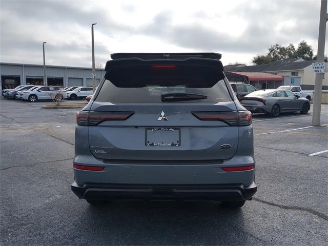 new 2025 Mitsubishi Outlander car, priced at $41,560