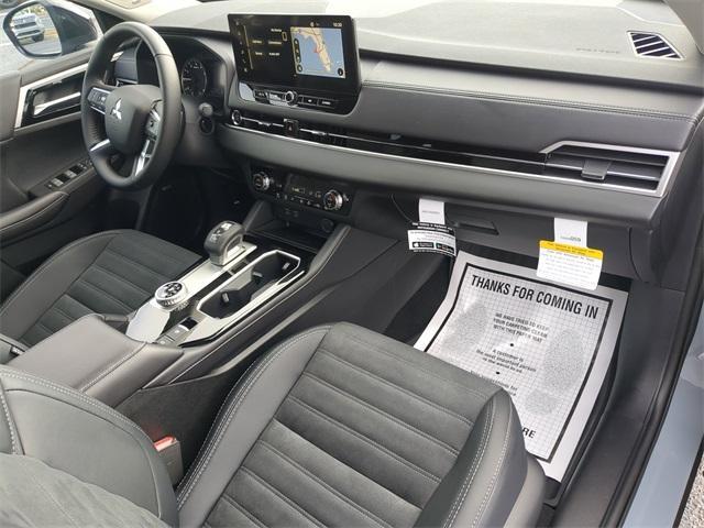 new 2025 Mitsubishi Outlander car, priced at $41,560