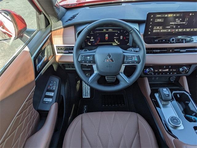 new 2025 Mitsubishi Outlander car, priced at $45,500