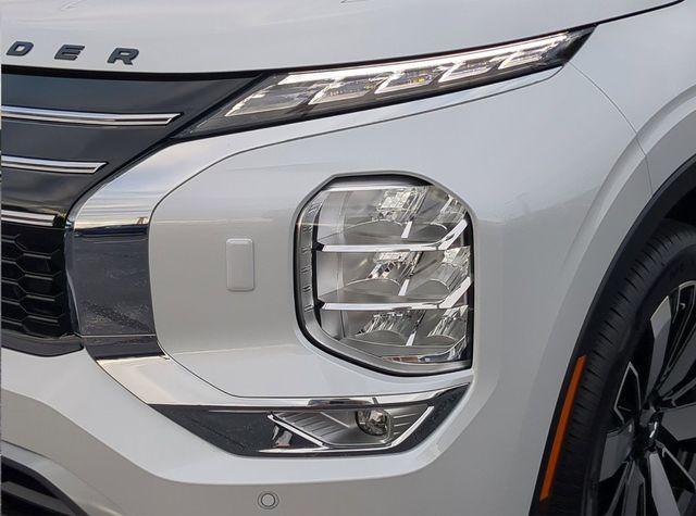 new 2026 Mitsubishi Outlander car, priced at $38,478
