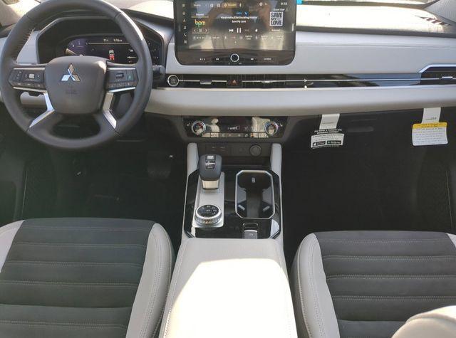 new 2026 Mitsubishi Outlander car, priced at $38,286