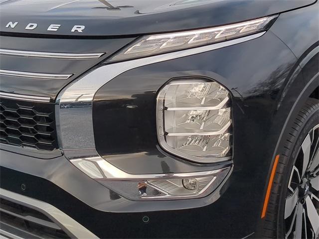 new 2025 Mitsubishi Outlander car, priced at $42,640