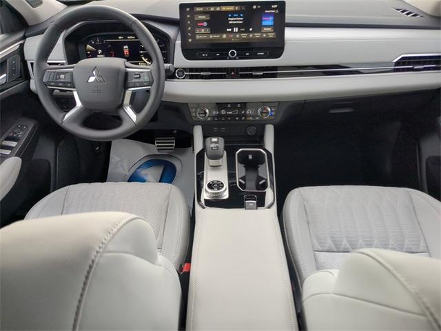 new 2025 Mitsubishi Outlander car, priced at $42,640
