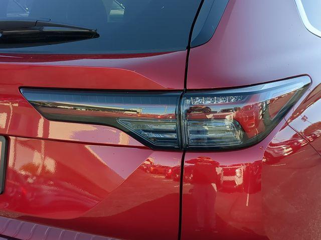 new 2026 Mitsubishi Outlander car, priced at $31,168