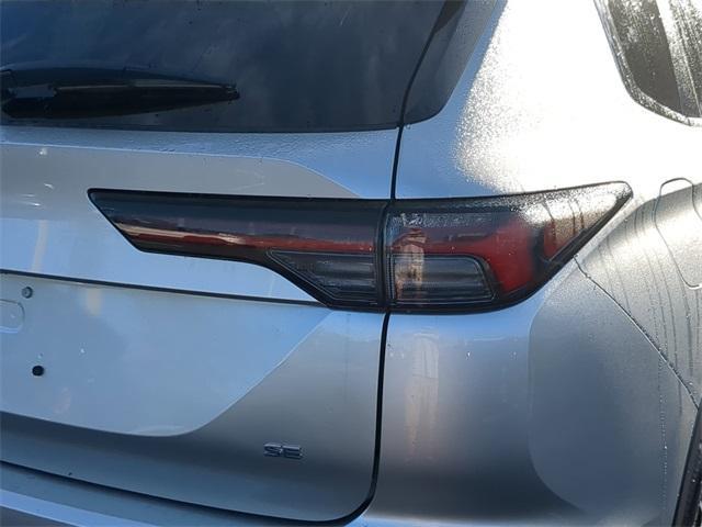 new 2025 Mitsubishi Outlander car, priced at $39,445