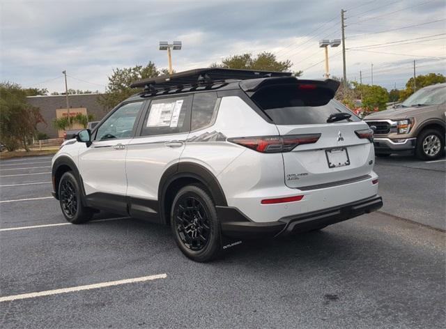 new 2025 Mitsubishi Outlander car, priced at $41,815