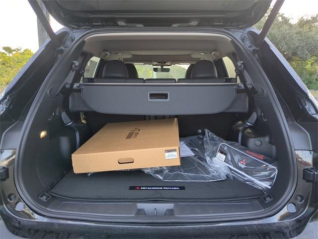 new 2025 Mitsubishi Outlander car, priced at $40,715