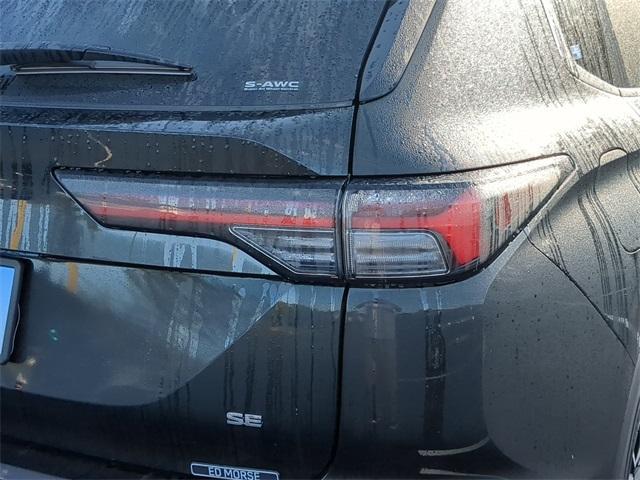 new 2025 Mitsubishi Outlander car, priced at $40,715