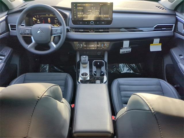 new 2025 Mitsubishi Outlander car, priced at $40,715