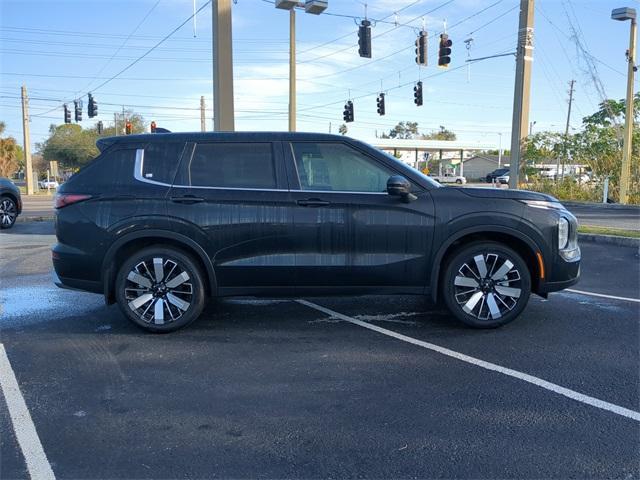 new 2025 Mitsubishi Outlander car, priced at $40,715