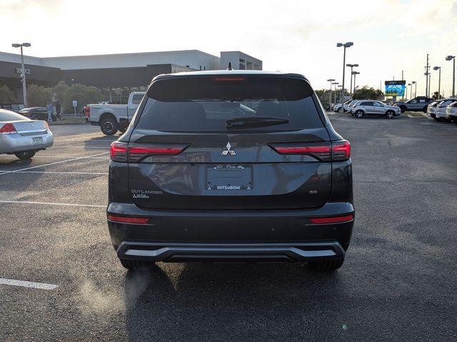 new 2026 Mitsubishi Outlander car, priced at $35,454