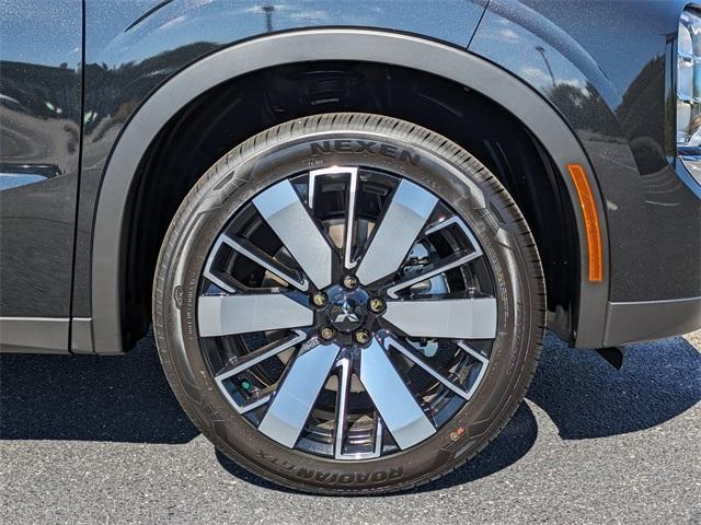 new 2025 Mitsubishi Outlander car, priced at $40,350