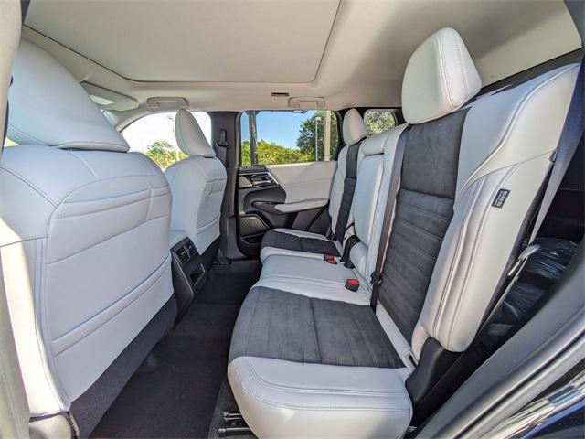 new 2025 Mitsubishi Outlander car, priced at $40,350