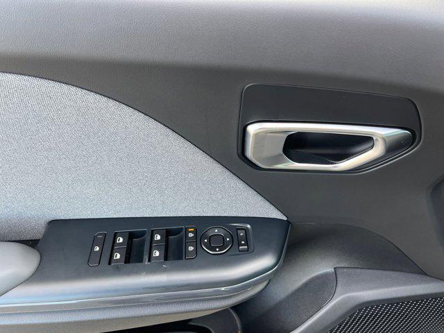 new 2025 Kia K4 car, priced at $23,595