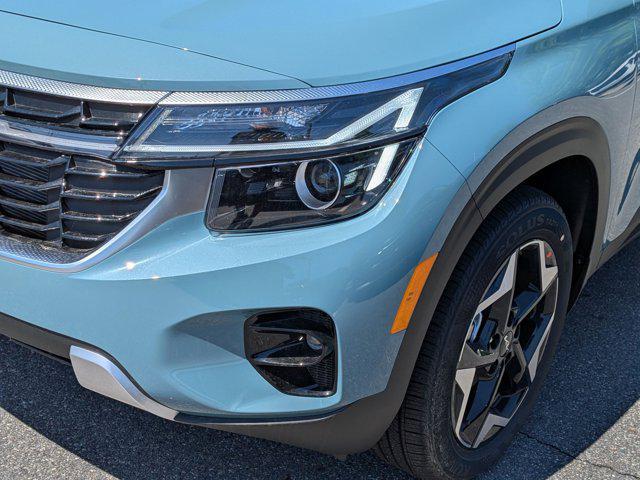 new 2026 Kia Seltos car, priced at $25,320