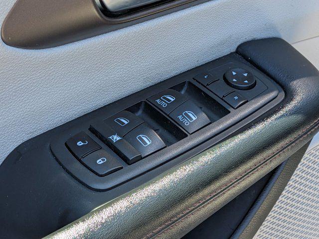 used 2019 Chrysler Pacifica car, priced at $15,285