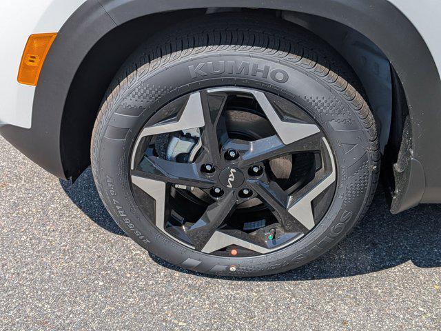 new 2026 Kia Seltos car, priced at $26,045