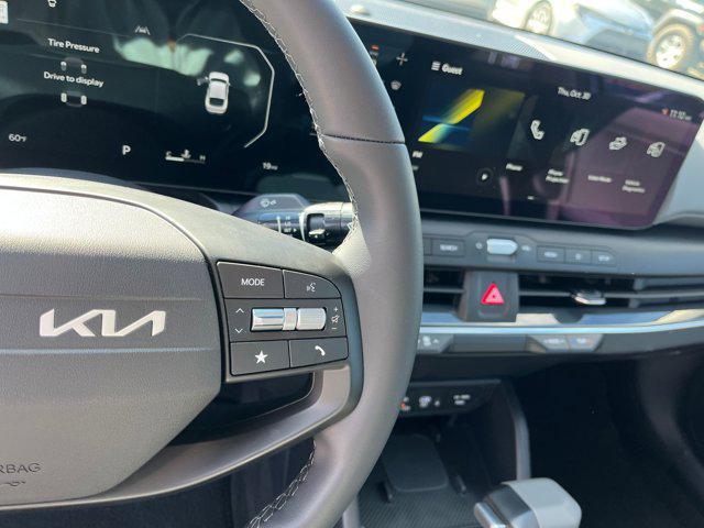 new 2025 Kia K4 car, priced at $23,385