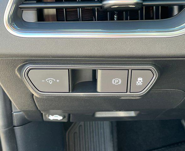 new 2025 Kia K4 car, priced at $23,385