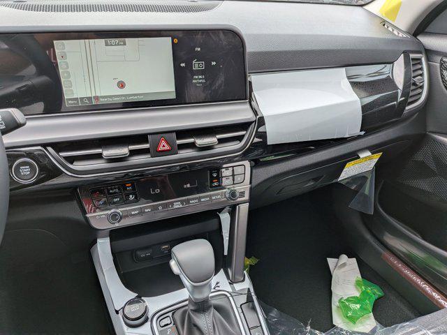 new 2026 Kia Seltos car, priced at $24,925