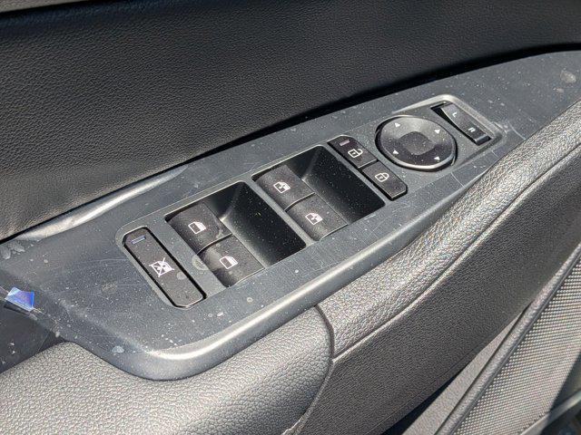 new 2026 Kia Sportage Hybrid car, priced at $32,470
