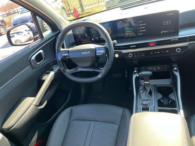 new 2026 Kia Sorento car, priced at $33,000