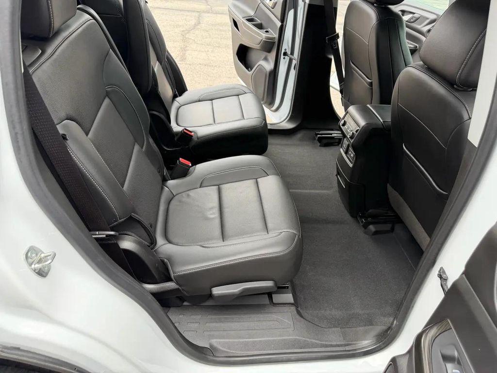 used 2023 GMC Acadia car, priced at $25,000
