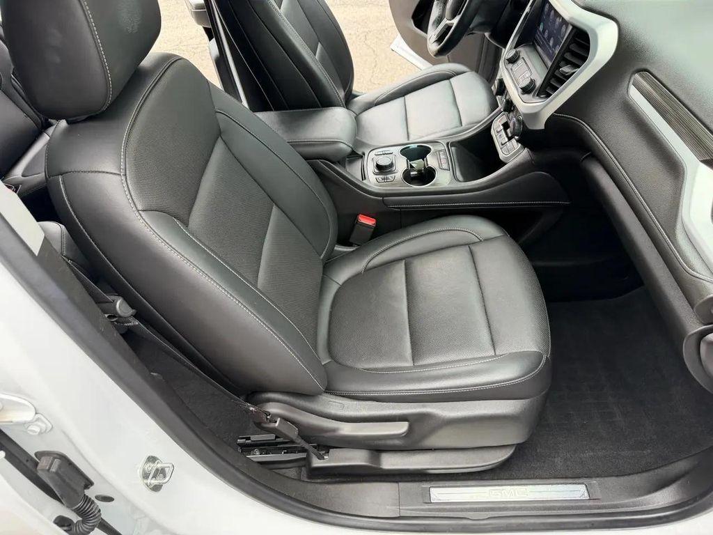 used 2023 GMC Acadia car, priced at $25,000