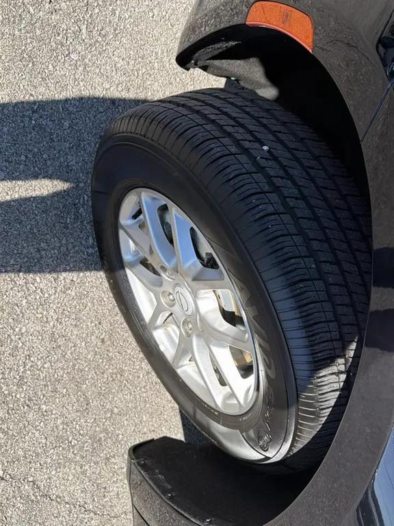 used 2026 Chrysler Pacifica car, priced at $27,650