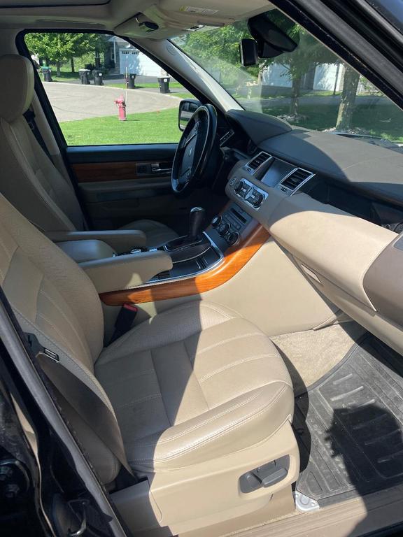 Land Rover Range Rover Sport view 16