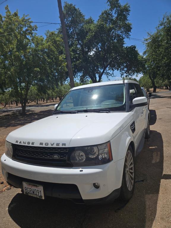 Land Rover Range Rover Sport view 10