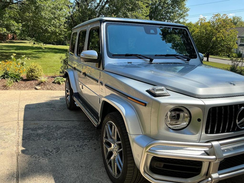 Mercedes-Benz G-Class view 9