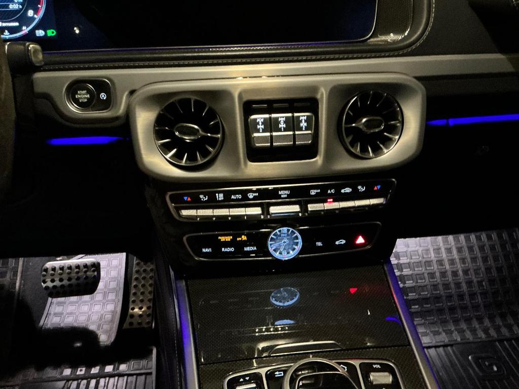 Mercedes-Benz G-Class view 6