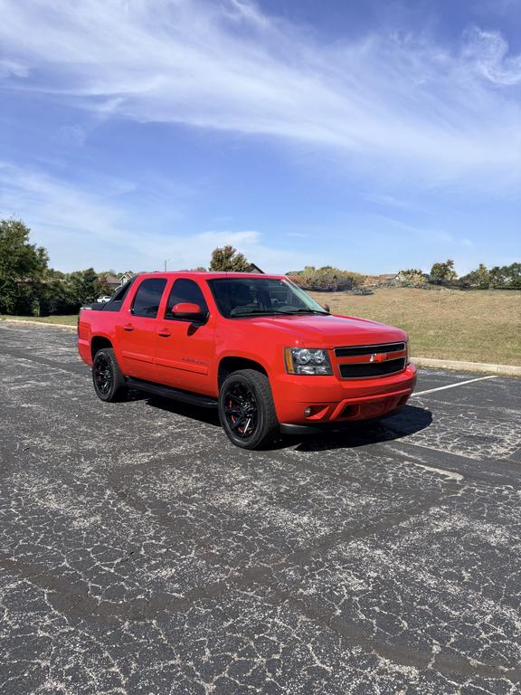 2007 Chevrolet Avalanche 1500 LT thumbnail 7