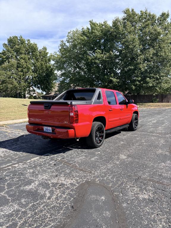 2007 Chevrolet Avalanche 1500 LT thumbnail 9