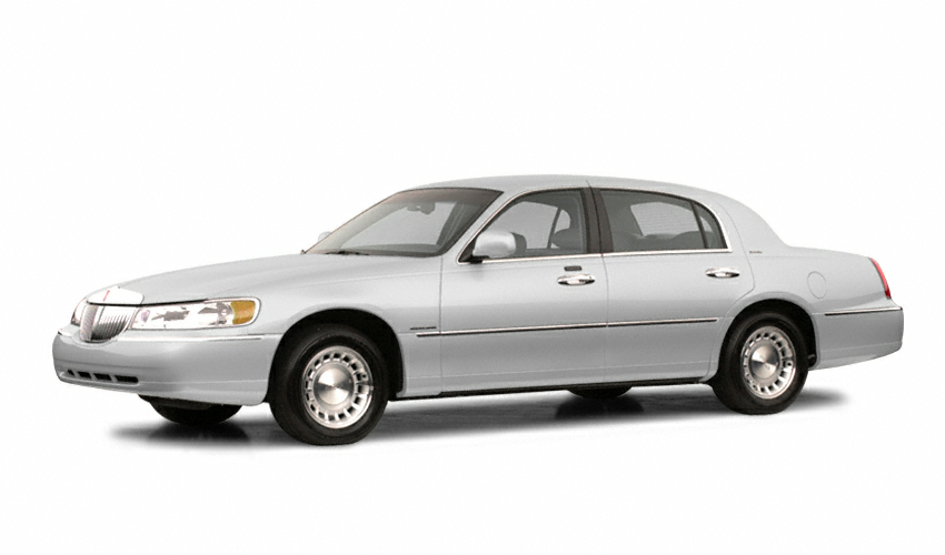 New 2002 Lincoln Town Car