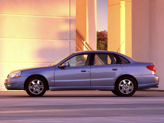 New 2004 Saturn L
